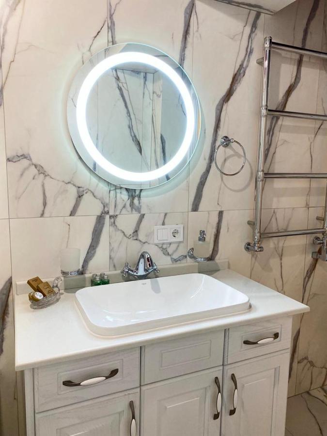 Grand De Luxe Residence לבוב מראה חיצוני תמונה